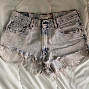 Levi’s 550 jean shorts. Size 36